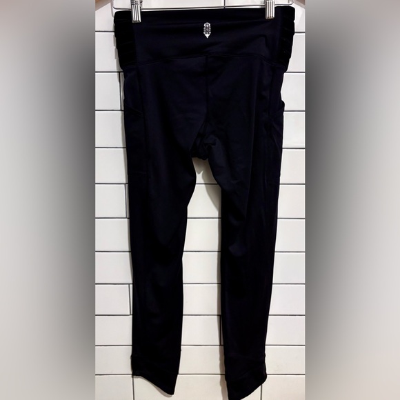 FP Movement by Free People Wonderstruck Black Velvet Detail Leggings S - Picture 9 of 10